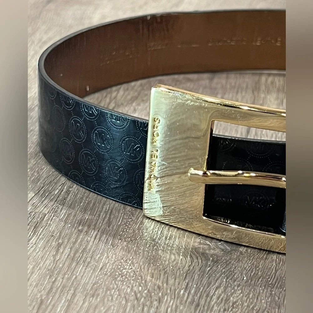 Michael Kors good used